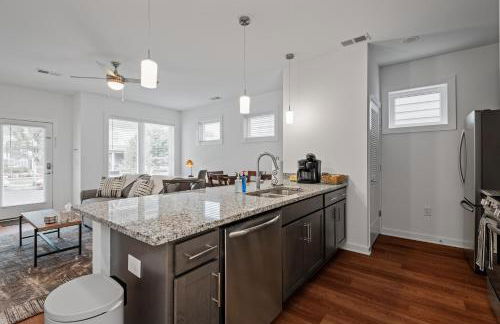 Charming Duplex Retreat in Old Town Manchester, VA - Foto 30