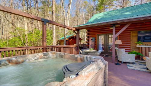 Hot Tub and Fire Pit Fall Family Retreat in Murphy! - Foto 3