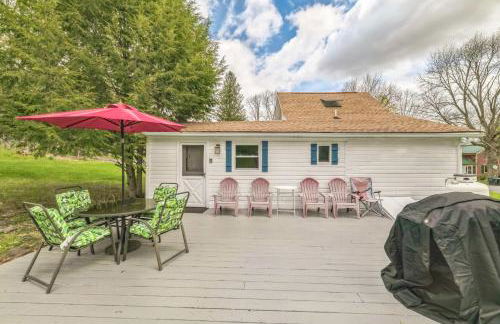 Cozy Milford Cottage on Half Acre w Deck & Grill - Foto 18