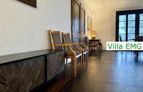 Luxus Ferienhaus Villa EMG München in Moosburg mit Pool, SPA, Kamin, Wald, See für Familien Gruppen bis 24 Personen - Foto 79