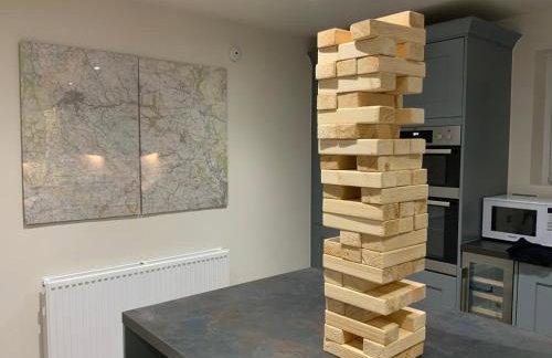 The Neal's 4 Bedroom House in Buxton Sleeps 8 - Photo 60