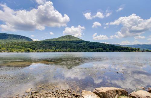 Dock & Hot Tub: Tennessee River Cabin Getaway - Foto 27