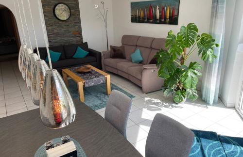 Sonnige Südwohnung mit Terrasse, Badesee - Foto 14