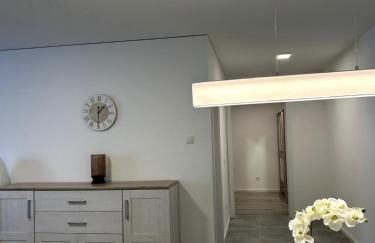 Nur 9 Min zu Fuß ins Zentrum I Balkon I Netflix - Foto 6