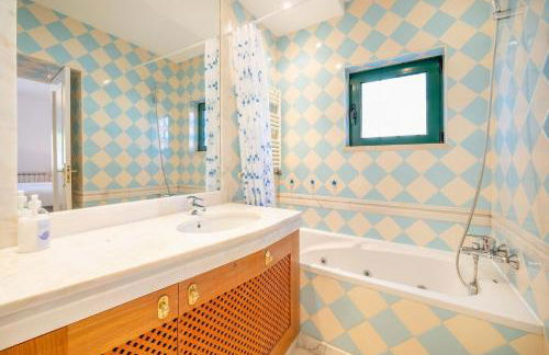 GuestReady - Near Carcavelos Beach - Photo 22