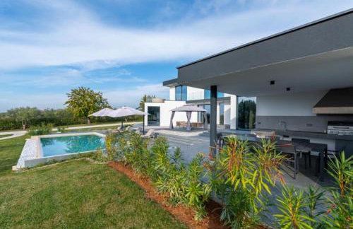 Villa Nura for 8 persons near Poreč with 36 m2 heated pool, with sauna & sea view - Foto 48