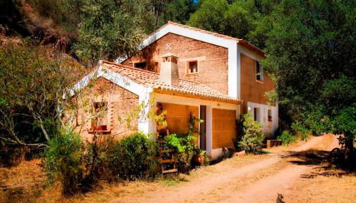 Quiet Cottage in Estate Casas da Cerca near Troviscais - Photo 5