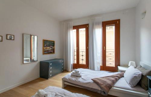 Venice Lance with Lift, 2 minutes walk from the train station - Foto 11