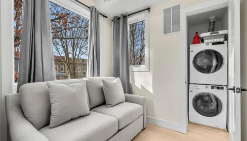 Spacious Townhouse in Downtown DC with Roof View Free parking and Free WiFi Capital Hill 2 - Foto 4