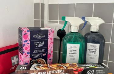 Live Like a Local in Barry, 4-Bed Home Near the Beach, Dog-Friendly, with all the Gavin & Stacey Charm! - Foto 7