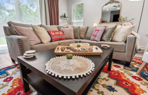 Joyous 3BD House in the heart of Fort Worth - Photo 33