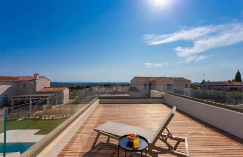 Design Villa Emily White with Seaview near Rovinj - Foto 5