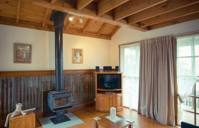 Sanctuary Park Cottages - Photo 27