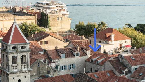 Charming stone apartment with jacuzzi in center of Omiš - Foto 5