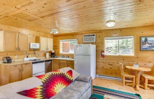 Pets Welcome Cozy Cabin with Deck in Deadwood! - Foto 7