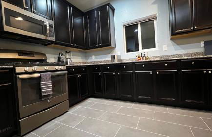 Family Friendly Contemporary House with Pool - Foto 22