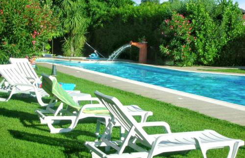 Comfortable house with mountain view and shared pool - Foto 10