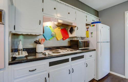 Norman Home with Yard, Walk to Park and OU Campus! - Photo 11