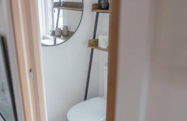 The Old Bakery - Stay in what was the dirty dusty old store rooms - Foto 8