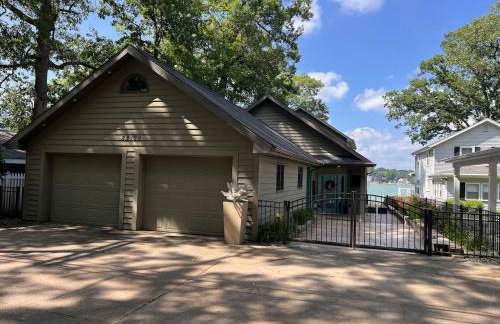 Eagle Lake Paradise! Close to ND! Sunset! Hot Tub! - Foto 18