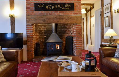 The Old Bakery - Photo 2