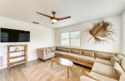 Nokomis Home with Screened Pool, 3 Mi to Beaches! - Foto 9