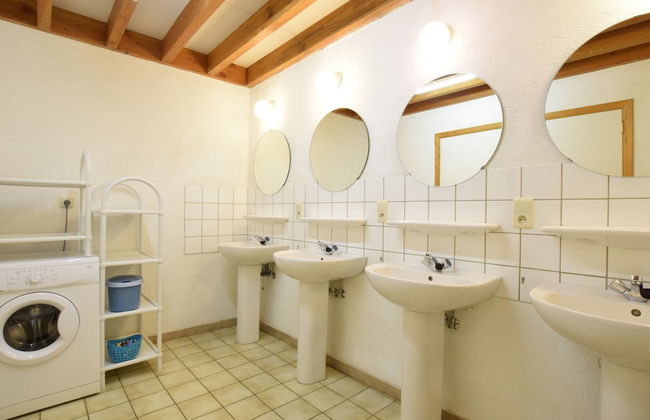 Lovely Holiday Home In Frahan With Terrace - Photo 18