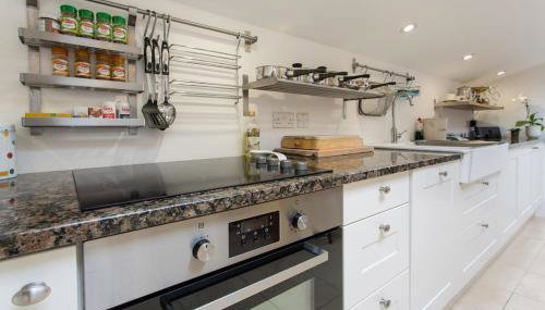 The Snuggery - Photo 5