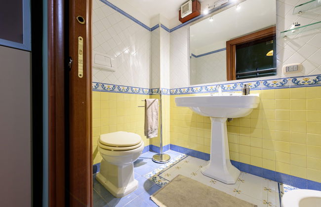 Via Melisurgo 23 in Napoli - Foto 5