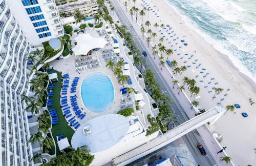 Beachfront Ritz-Carlton Luxury 1BR Residence - Foto 8