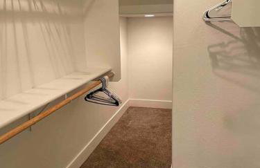 Family friendly 4-bdrm 3.5 bath w guest suite - Foto 21