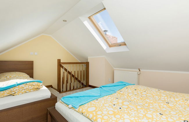 Holiday House Bursztyn by Renters - Photo 19