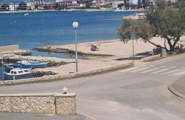 Apartmani Ruzmarin - Foto 4