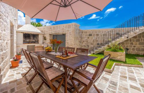 Villa Royal House - Photo 15