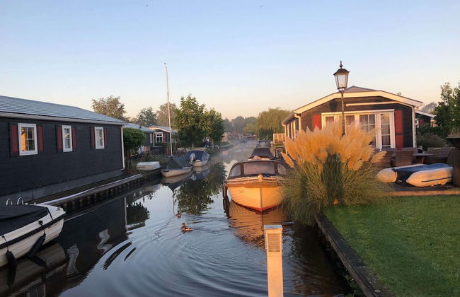 Cozy Holiday Home With Terrace - Foto 12