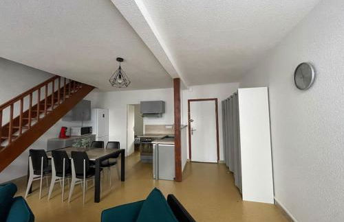 Logement familial 3 chambres 2 wc 2 sdb Futuroscope Arena Aquascope Palais des Congrès - Foto 7