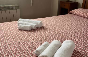 Santa Coloma Apartamentos - Foto 6