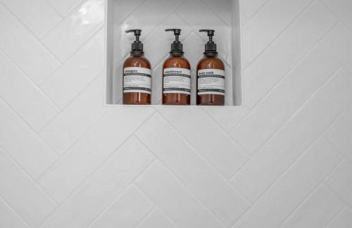 Waterfront Renovated Apartment - Foto 20