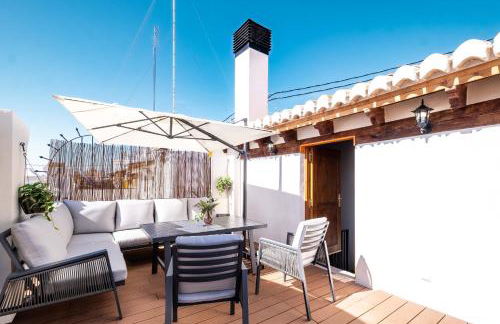 Spacious Penthouse with Massive Terrace - Photo 45