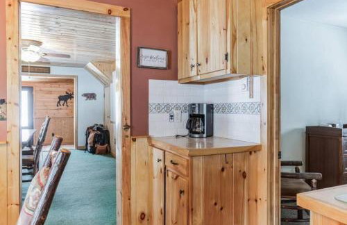 4 BDRM - Hot Tub - Fire Pit - Foto 18