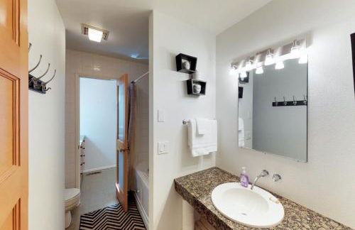 Snowbird Condo #170-D - Photo 11
