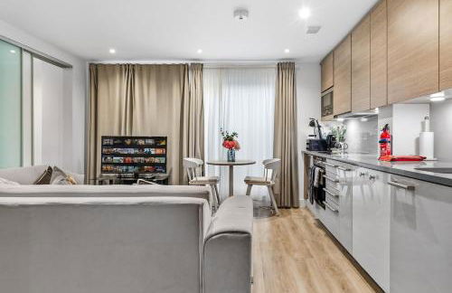 Modern London Stay with Luxe Comfort - Foto 22