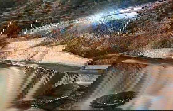 Tirthan Holidays Cottage - Foto 17