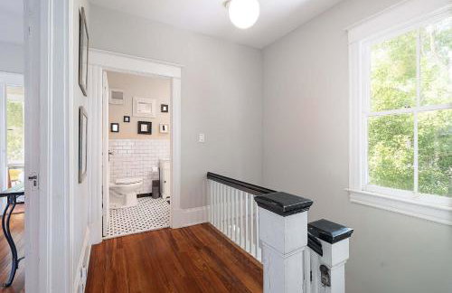 Old City Hideout l Historic l Walk to St George - Foto 8