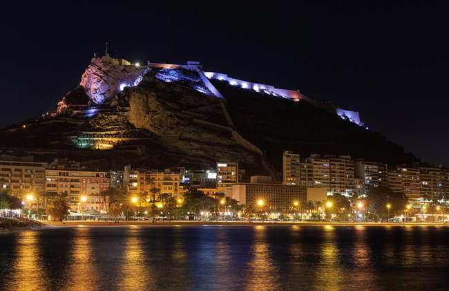 Visita Privada Centro Histórico de Alicante con Santa Bárbara - Foto 7