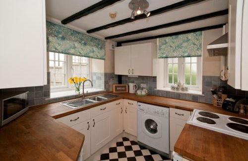 Tros Yr Afon Holiday Cottages and Manor House - Photo 58