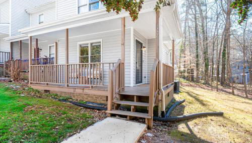 Color Pop Cottage Stylish 2BR with 2 Parking Spots - Foto 4