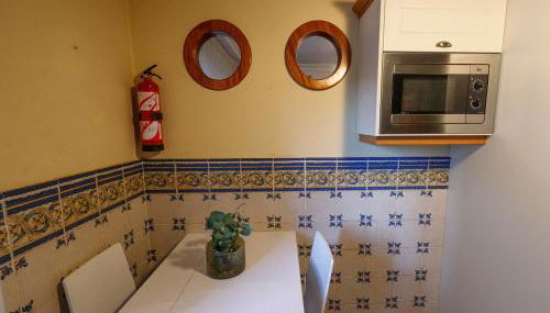 Sopelana pueblo muy cerca de la playa ideal para surfistas y familias. - Foto 4