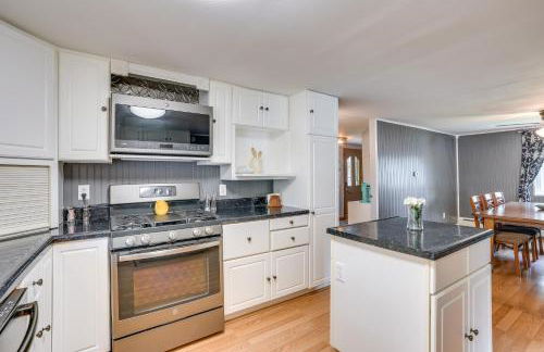 Game Room and Outdoor Fun - Gilead Lake Getaway! - Foto 8