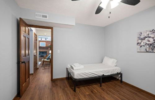 Legacy Farm Retreat Cozy Stay - Photo 28